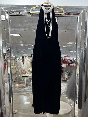 JESSICA McCLINTOCK Black Halter Velvet Evening Dress with Pearl Accent